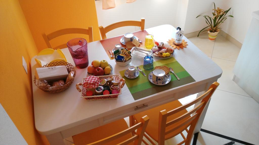 B&B Sa Zodia Guest House Bitti Luaran gambar