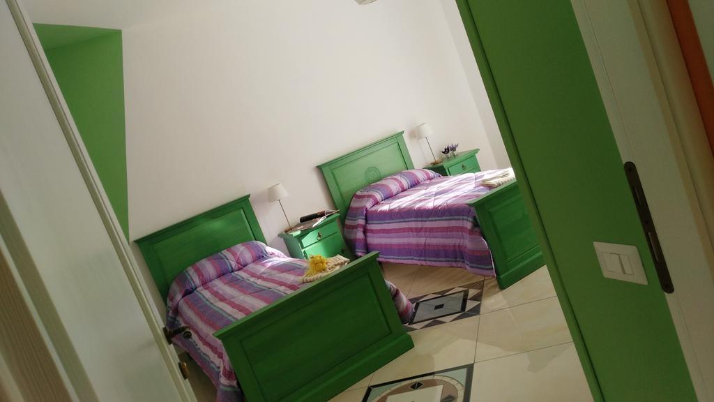B&B Sa Zodia Guest House Bitti Bilik gambar