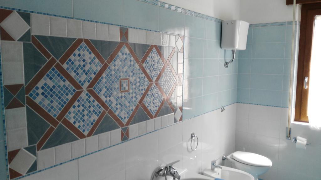 B&B Sa Zodia Guest House Bitti Luaran gambar