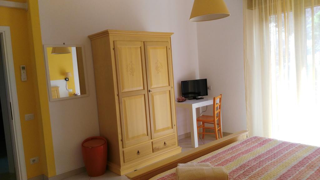 B&B Sa Zodia Guest House Bitti Luaran gambar