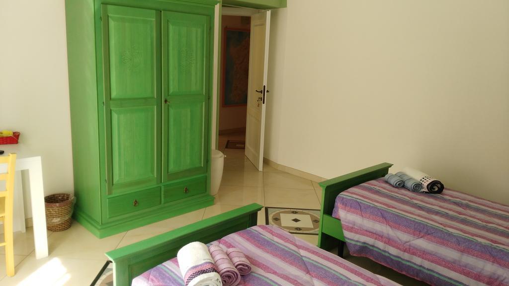 B&B Sa Zodia Guest House Bitti Luaran gambar